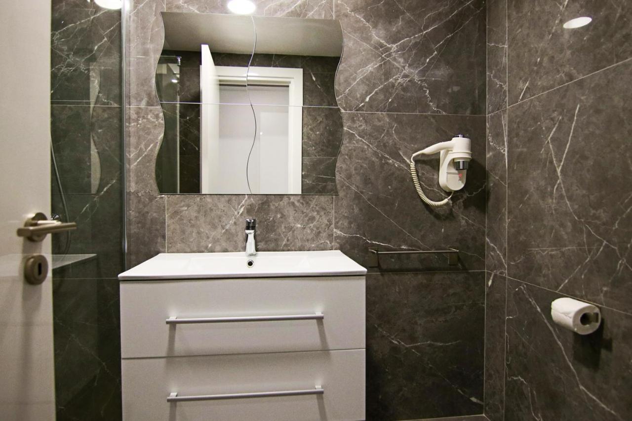 Phaedrus Living: Luxury Suite Nicosia 502 Exterior foto